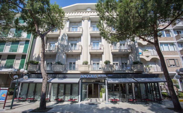 Ancora Hotel & Residence