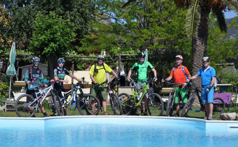 Hotel Tirrena - Country & Bike Hotel