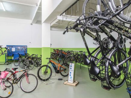 Bike Hotel Meeting
