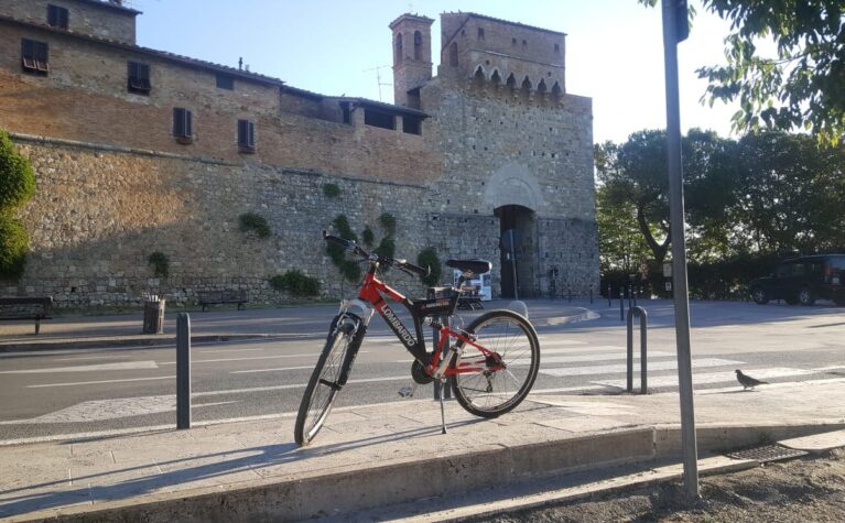 Hotel Casolare Le Terre Rosse