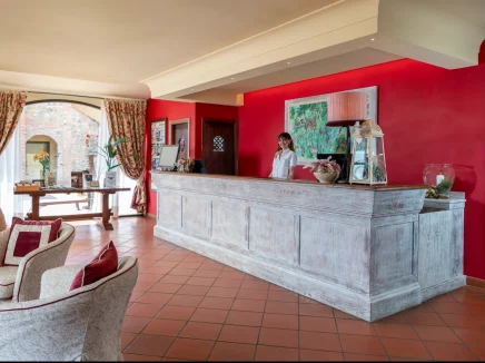 Hotel Casolare Le Terre Rosse