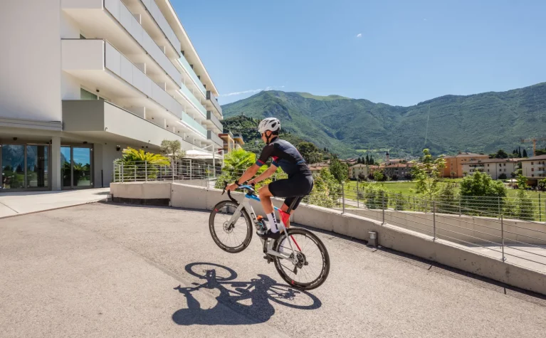 Hoody Active & Happiness Hotel