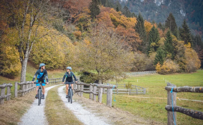 Hoody Active & Happiness Hotel