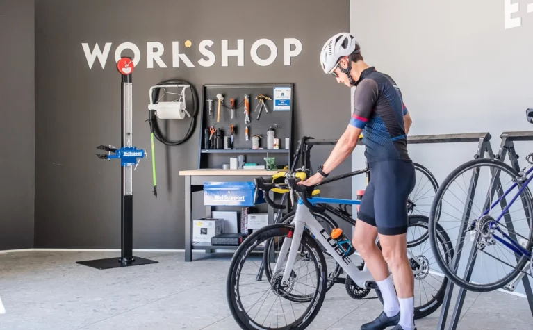 Hoody Active & Happiness Hotel