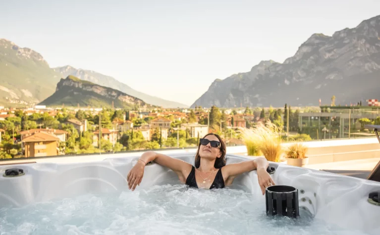 Hoody Active & Happiness Hotel